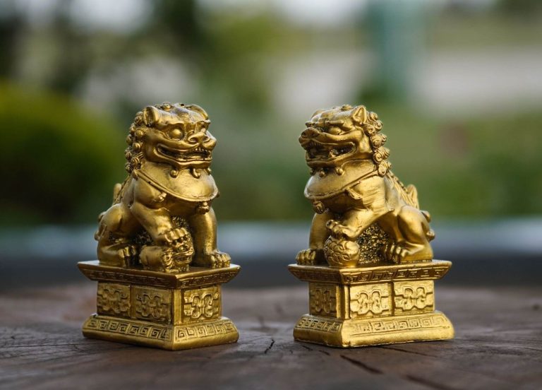 Simbolurile Feng Shui care atrag prosperitatea. Unde să le pui pentru noroc și succes