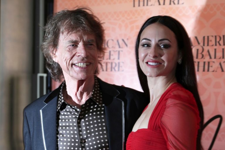Mick Jagger s-a logodit la 81 de ani cu o femeie de 37 de ani. Adevărul din spatele relației