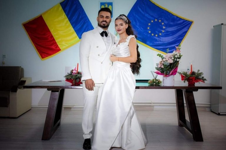 Primele fotografii cu bebelușul lui Jador și Oana Ciocan. Reacția artistului