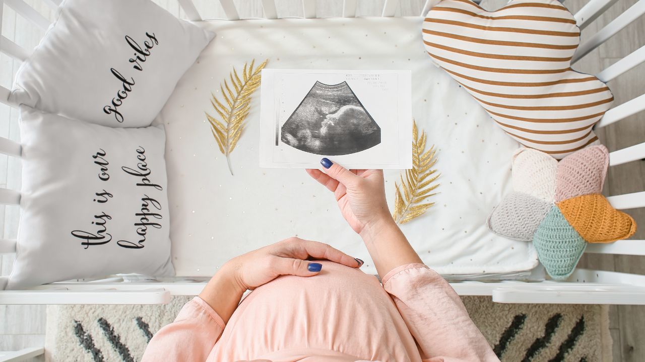 Visul în care te vezi gravidă poate avea numeroase interpretări
