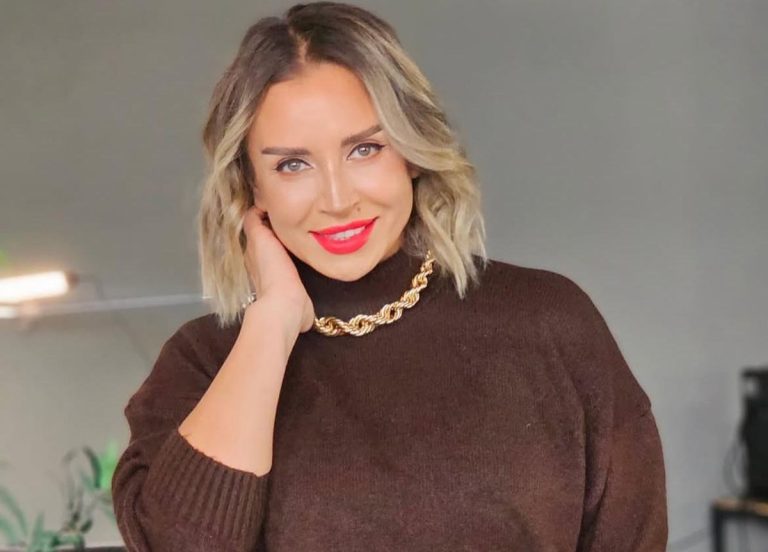 Trucurile Adinei Halas pentru un look fresh înainte de vacanță. Cum reușește vedeta să se mențină în formă și să arate bine