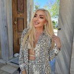 Sonia Trifan, despre coafuri, accesorii și haine la modă în 2025.
