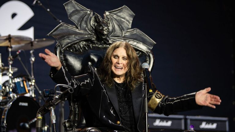 Ozzy Osbourne a murit la 76 de ani. Ultimul concert al legendei heavy metal a avut loc acum câteva săptămâni