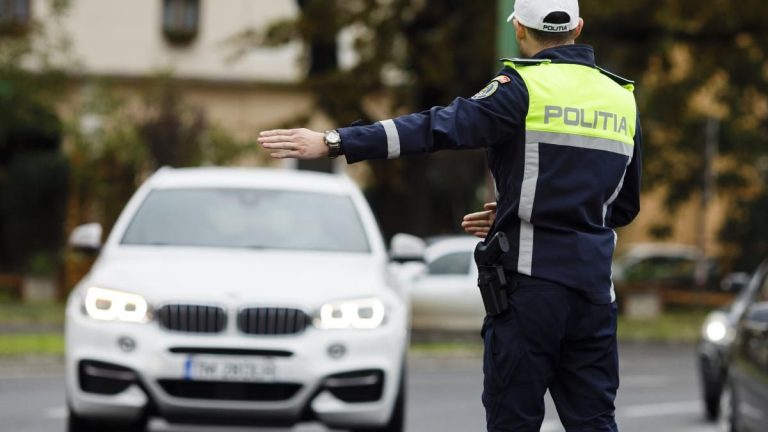 Șoferii cu amenzi neplătite rămân fără permis. Documentul se restituie doar după achitarea sumei