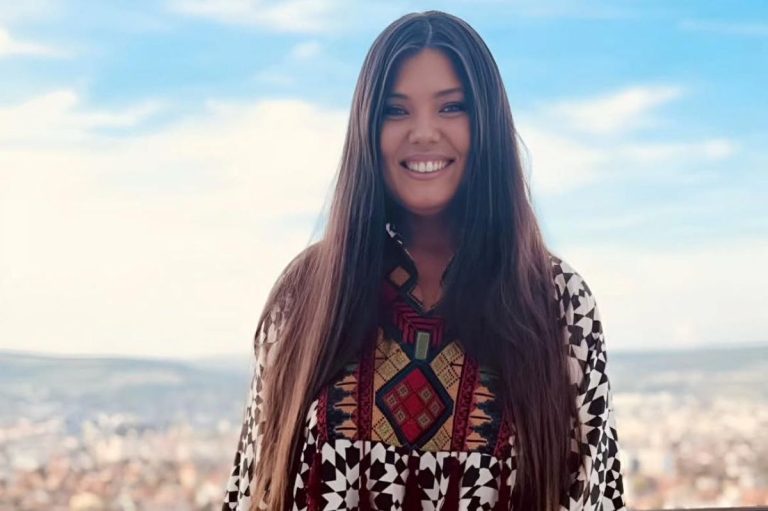 Paula Seling, despre fiica ei și divorț: „Suntem trup și suflet pentru ea”. Cum se înțelege artista cu fostul soț